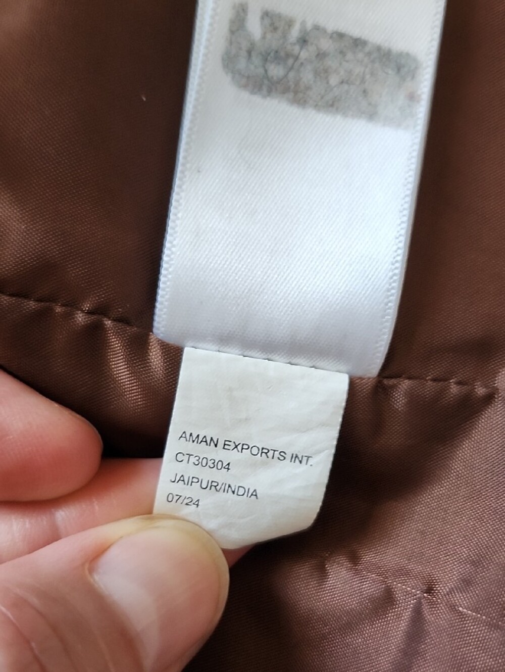 Tommy Bahama Two-Tone Brown & Camel Hooded Puffer Vest | M 7/8 - Picture 12 of 13